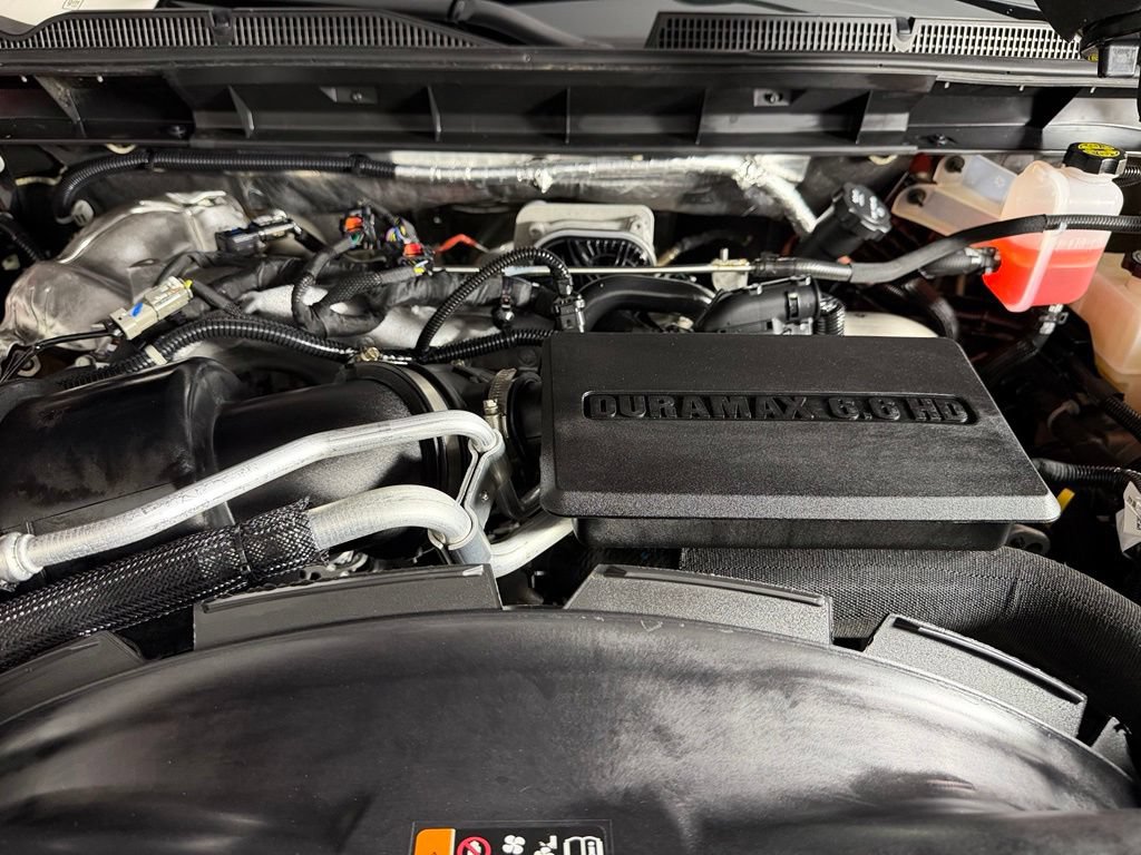 Used 2025 GMC Sierra 2500 AT4X AWD/4WD image 25