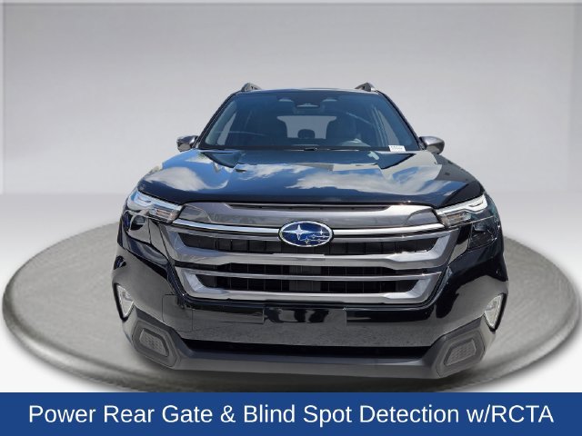 Used 2025 Subaru Forester Premium AWD/4WD image 10