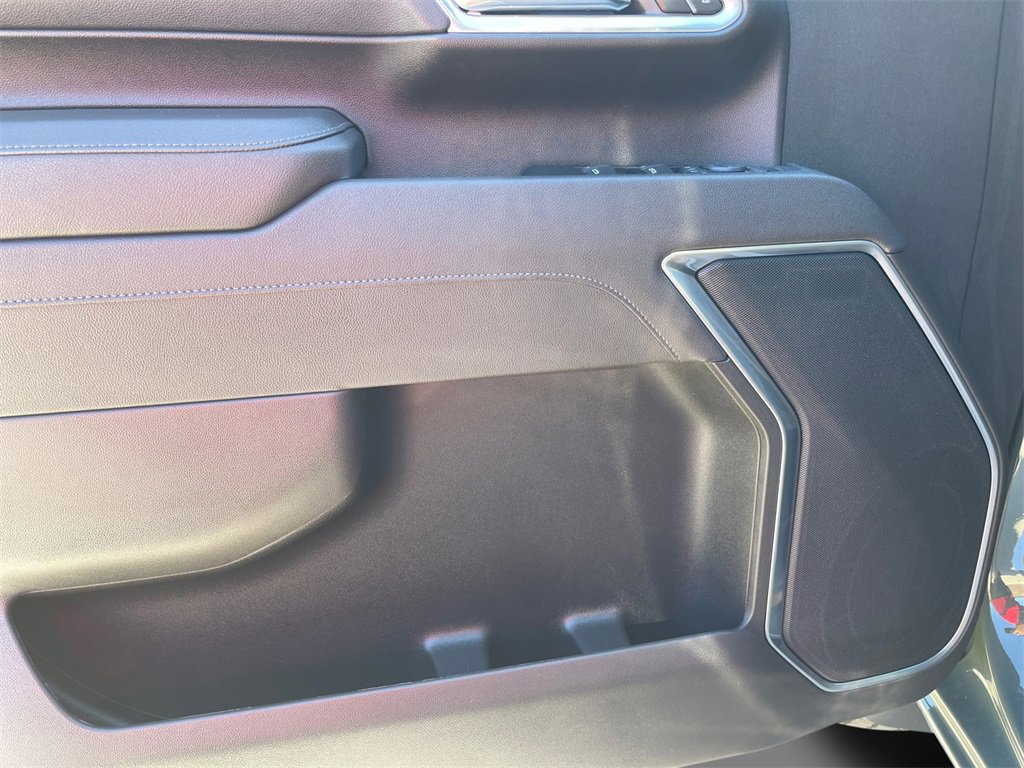 New 2026 Chevrolet Silverado 2500 LTZ image 25