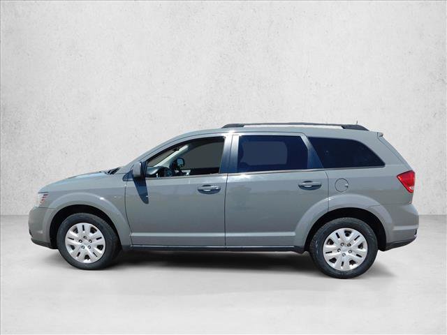 Used 2019 Dodge Journey SE w/ Connectivity Group FWD image 8