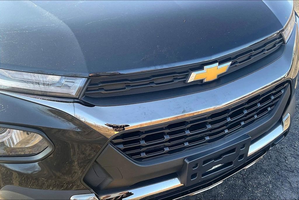 Used 2023 Chevrolet TrailBlazer ACTIV w/ Sun and Liftgate Package image 32