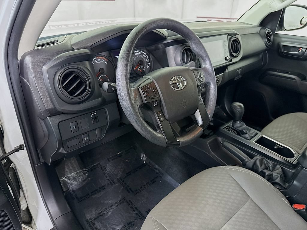 Used 2022 Toyota Tacoma SR AWD/4WD image 19
