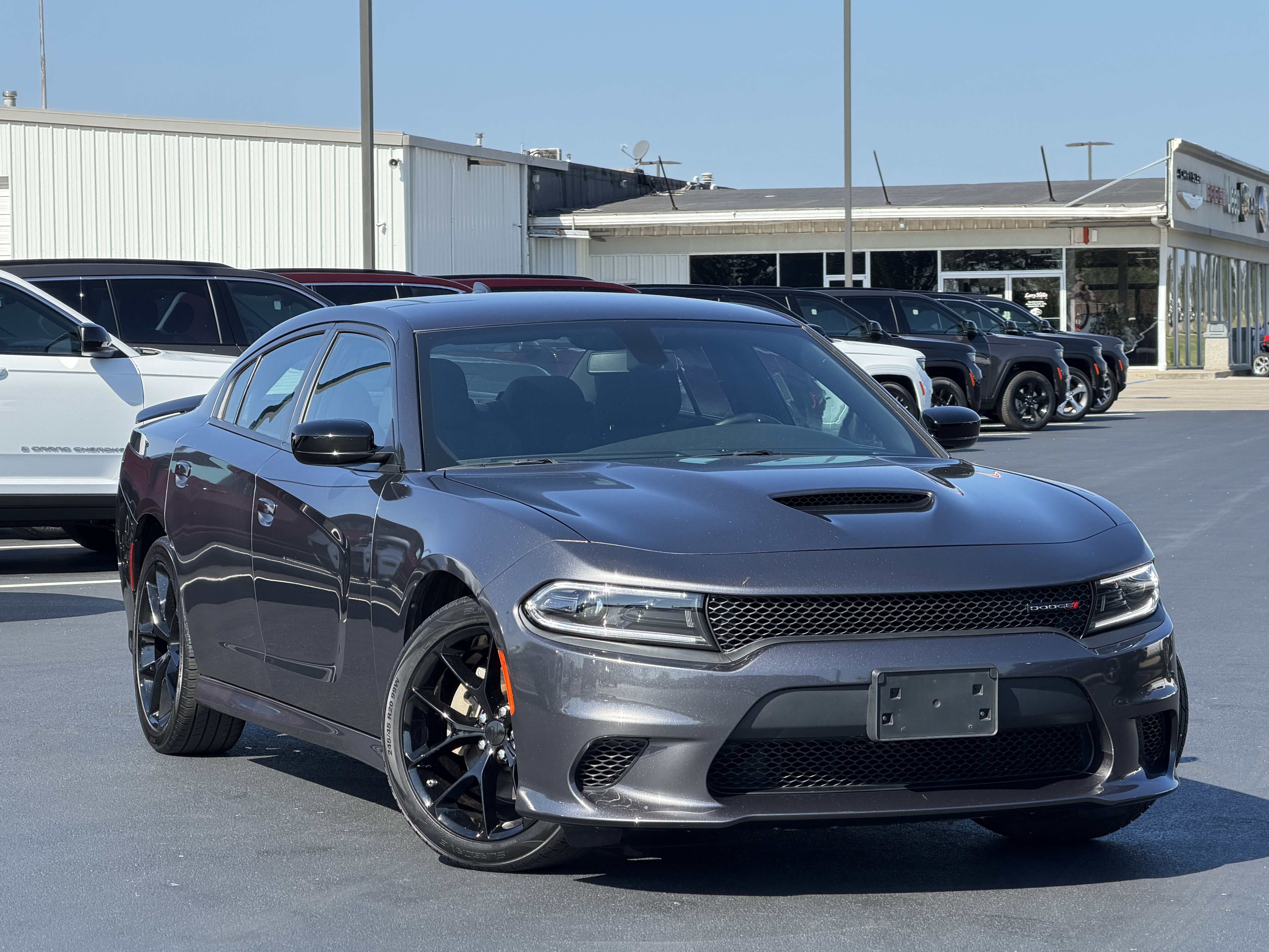 Used 2023 Dodge Charger GT image 3