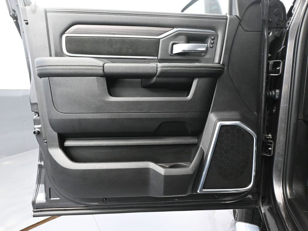 Used 2026 RAM 2500 Laramie image 21
