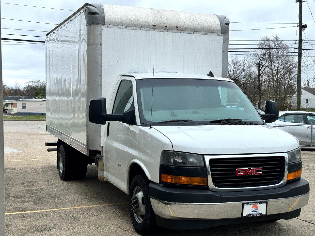 Used 2019 GMC Savana 3500 w/ Power Convenience Package image 3