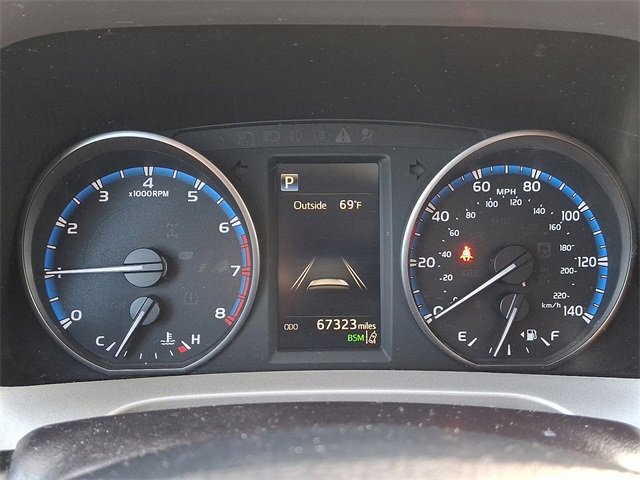 Used 2018 Toyota RAV4 XLE image 20