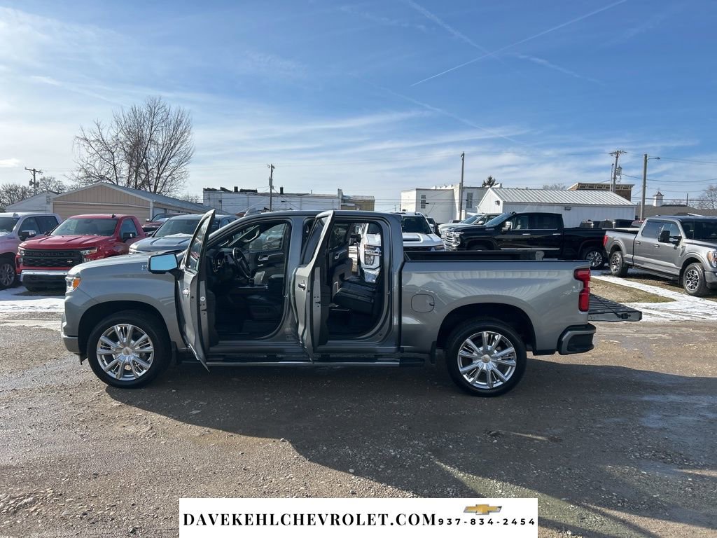 Used 2023 Chevrolet Silverado 1500 High Country w/ Technology Package image 30