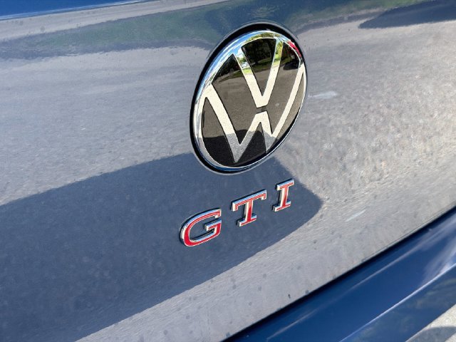 Used 2026 Volkswagen GTI Autobahn FWD image 11