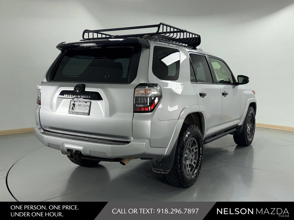 Used 2021 Toyota 4Runner Venture w/ Moonroof Package AWD/4WD image 6