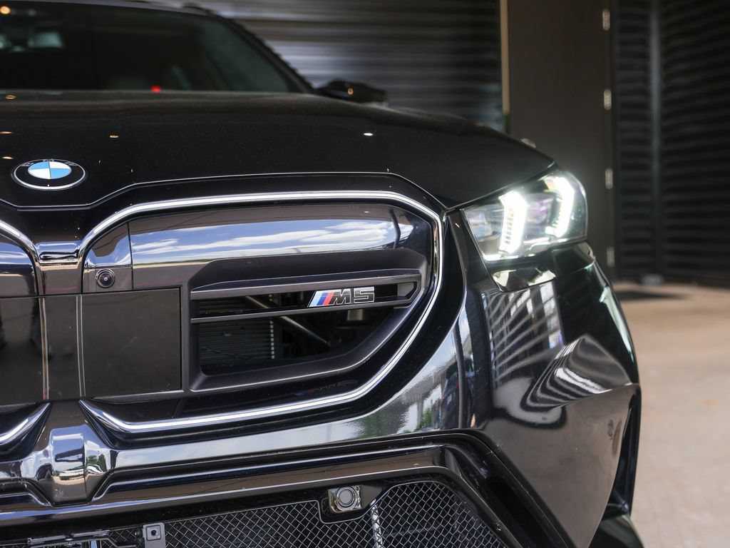 Used 2026 BMW M5 Touring AWD/4WD image 12