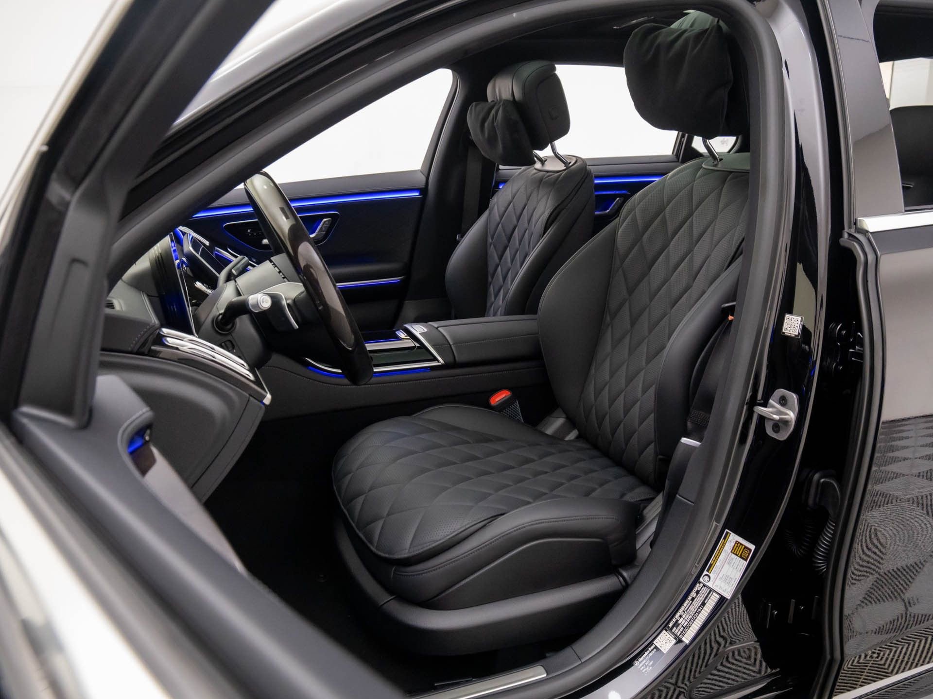 New 2026 Mercedes-Benz S 580 4MATIC Sedan image 16