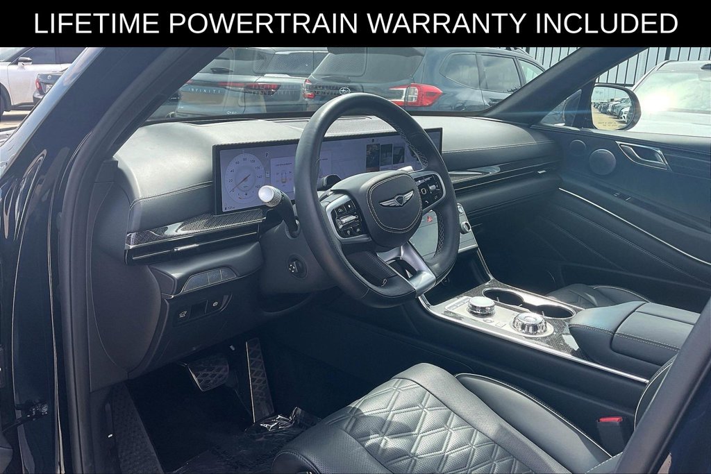 Used 2025 Genesis GV80 3.5T e-SC AWD/4WD image 12