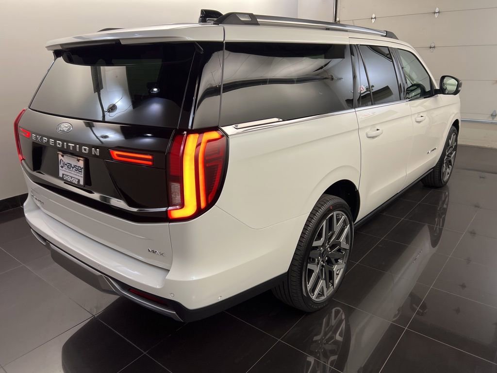New 2025 Ford Expedition Max Platinum w/ Platinum Ultimate Package AWD/4WD image 6