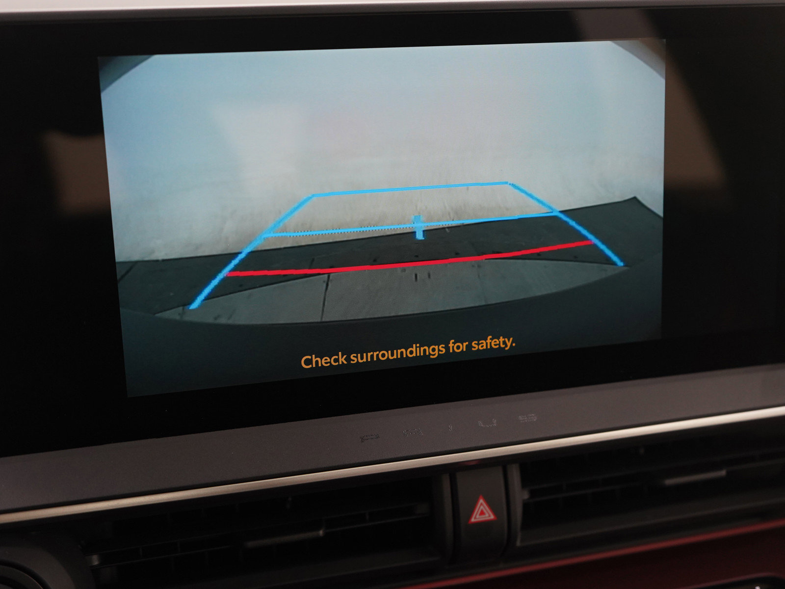 Used 2026 Toyota Prius Plug-In Hybrid image 28