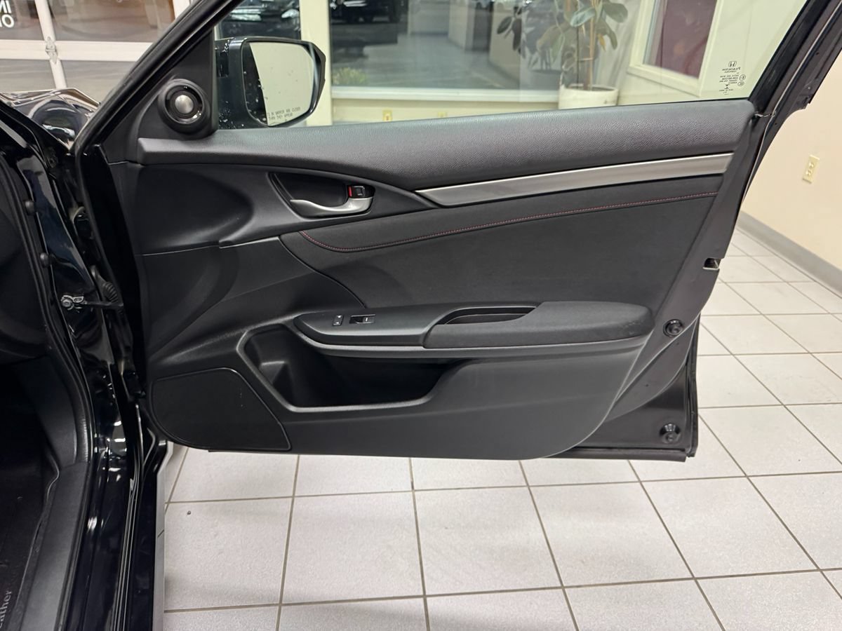 Used 2018 Honda Civic Si image 18