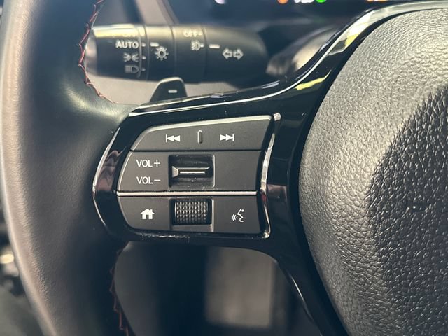 Used 2025 Honda Pilot TrailSport image 39