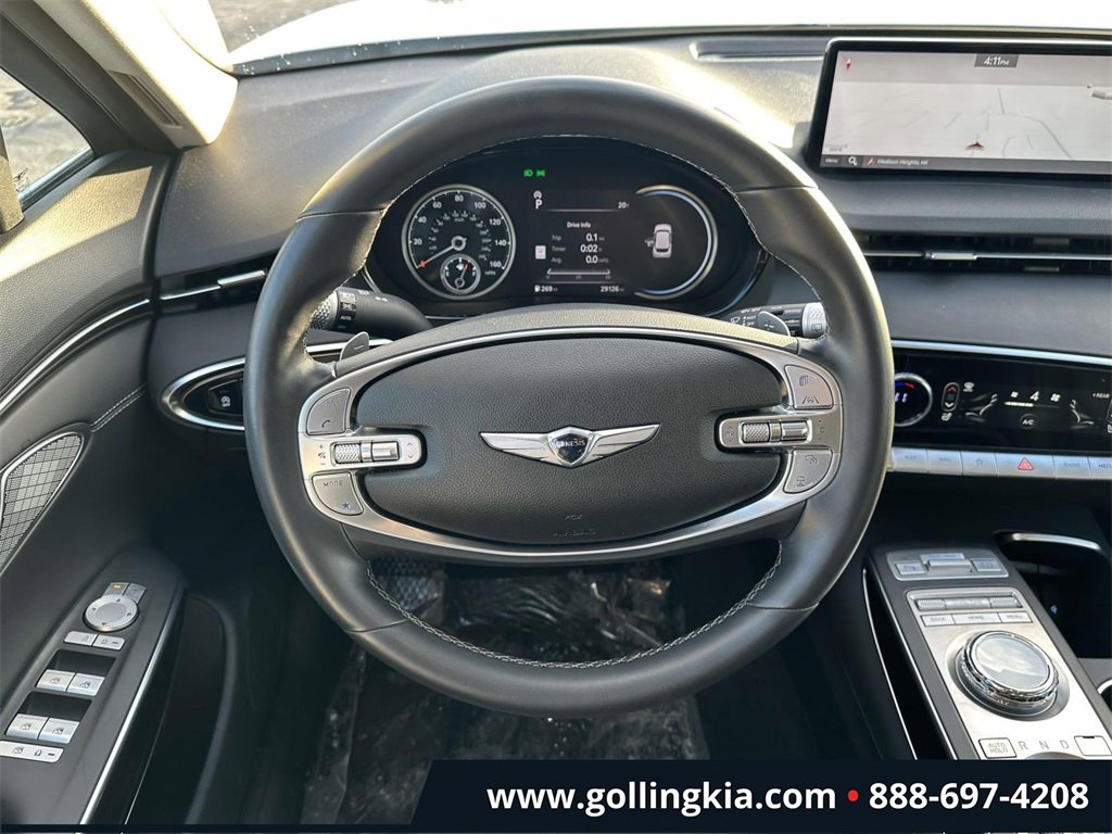Used 2025 Genesis GV70 2.5T image 12