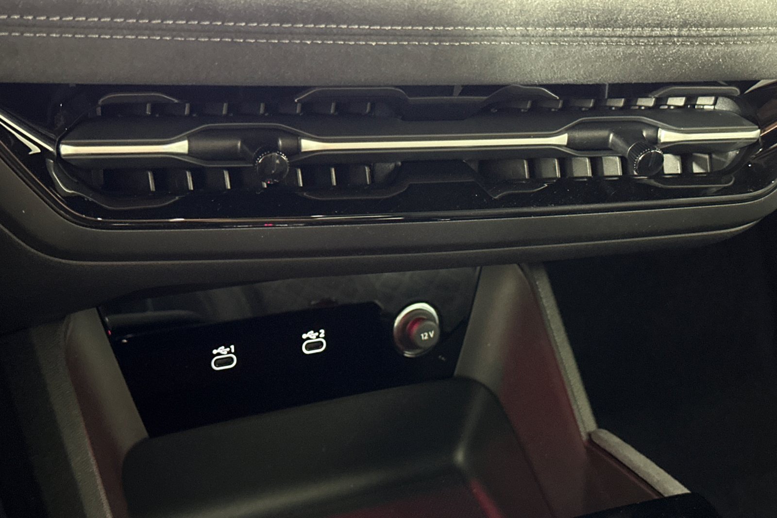 New 2027 Audi SQ6 e-tron Premium Plus AWD/4WD image 20