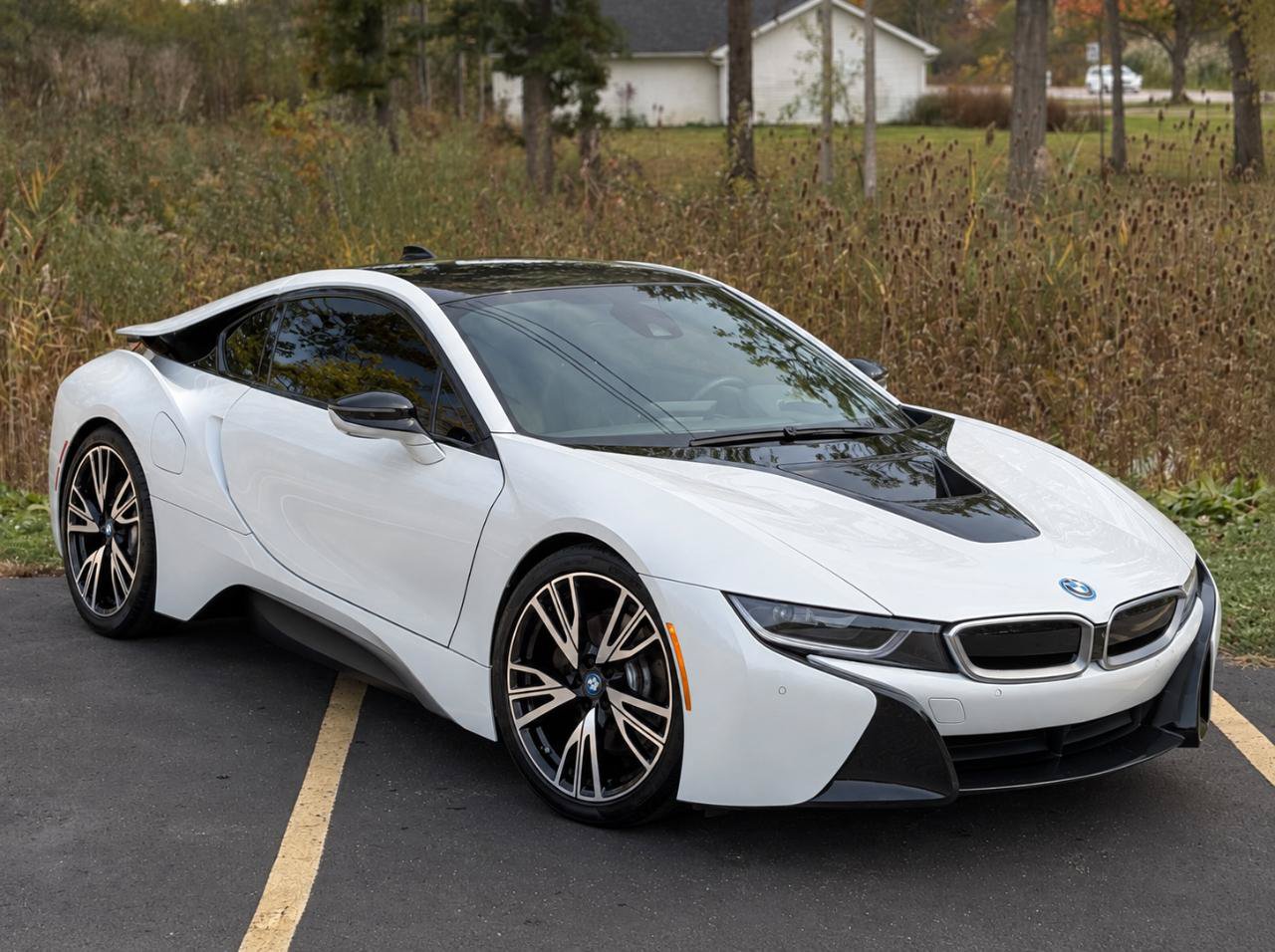 Used 2014 BMW i8 AWD/4WD image 2