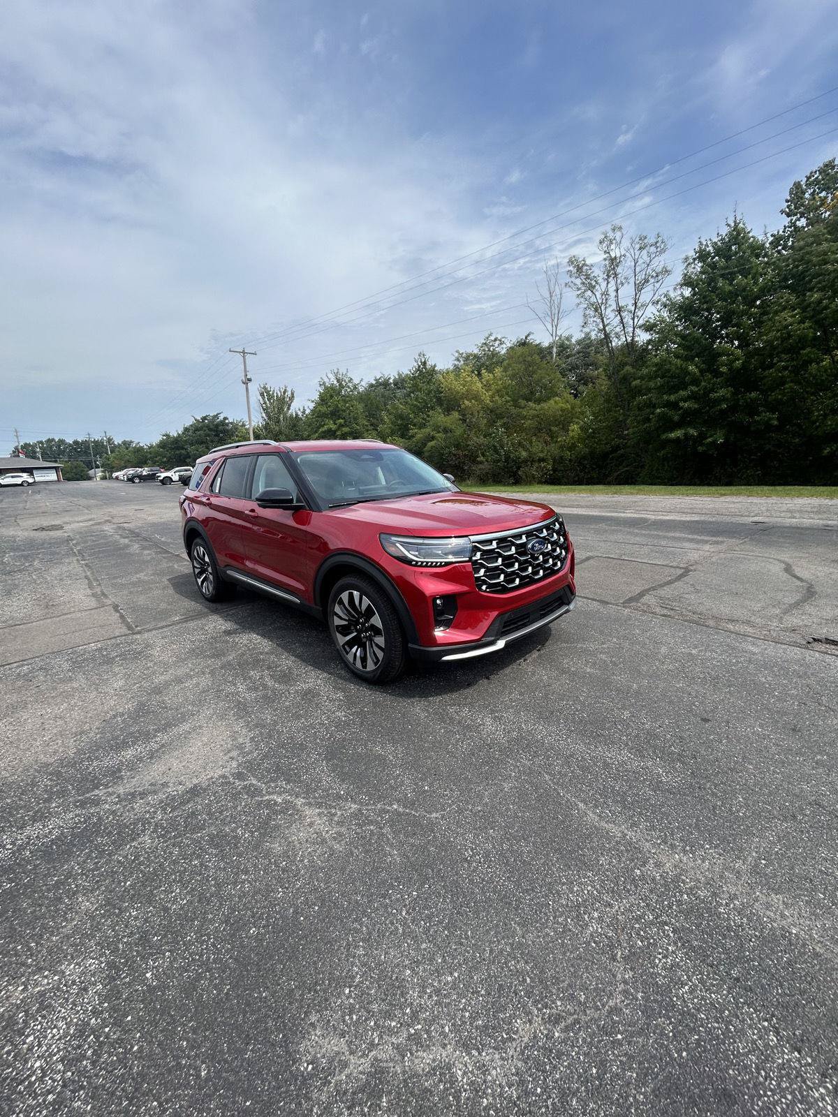 New 2026 Ford Explorer Platinum w/ LUX Leather Package AWD/4WD image 24