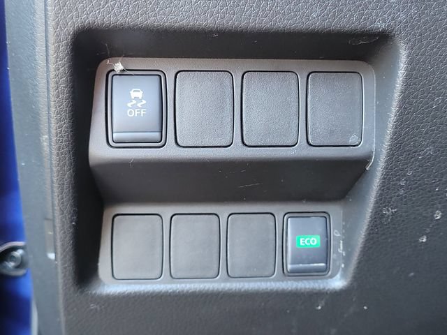 Used 2019 Nissan Rogue Sport S w/ Appearance Package FWD image 12