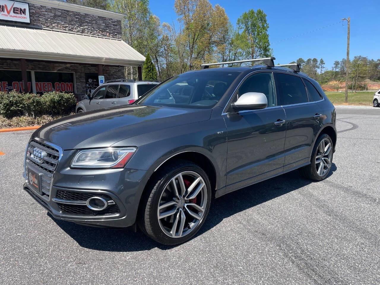 Used 2015 Audi SQ5 Premium Plus w/ Technology Package AWD/4WD image 4