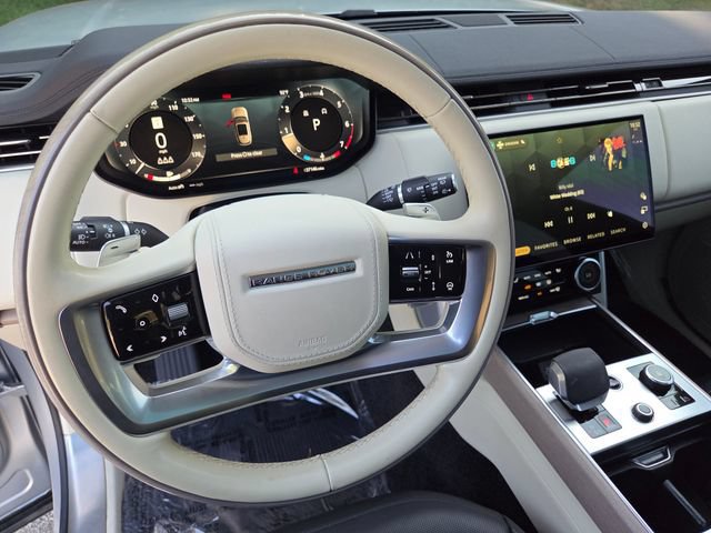 Used 2023 Land Rover Range Rover SE AWD/4WD image 38