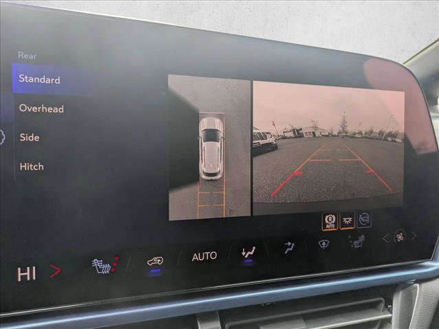 New 2026 Chevrolet Equinox EV LT AWD/4WD image 13