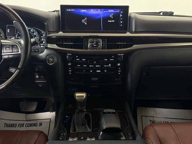 Used 2021 Lexus LX 570 4WD w/ 3rd Row & Luxury Pkg image 25