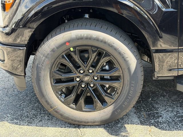 New 2026 Ford F150 Lariat w/ Equipment Group 501A Mid RWD image 12