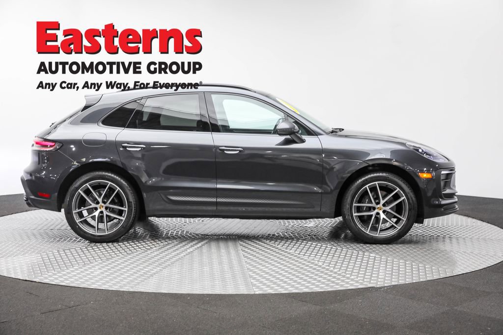 Used 2023 Porsche Macan T image 4