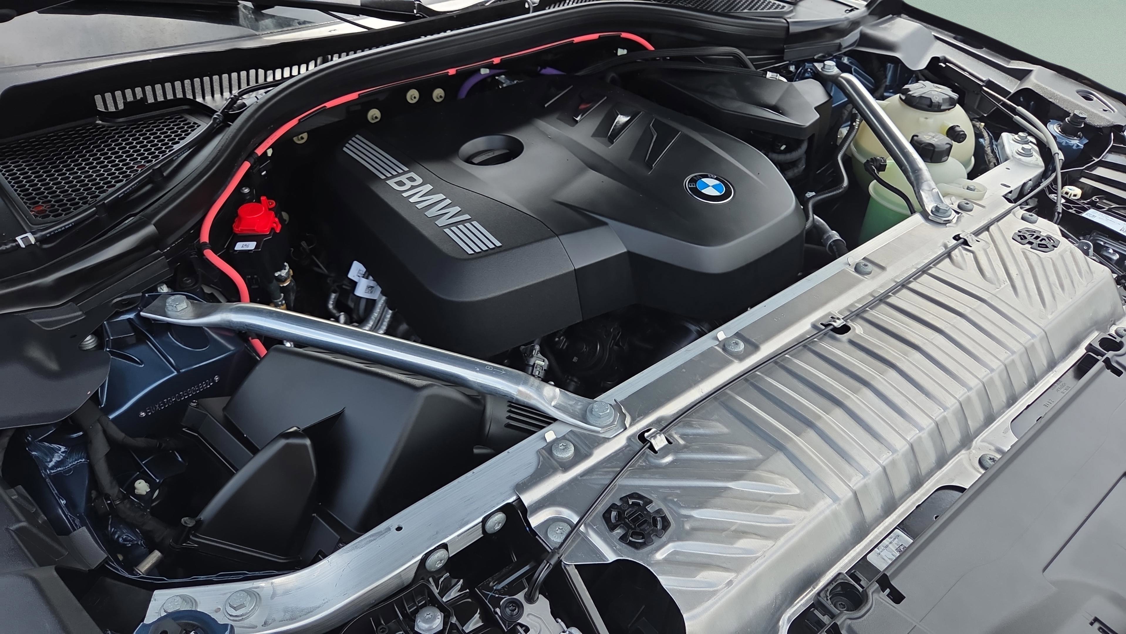 Certified 2025 BMW X3 xDrive30i w/ Convenience Package image 19