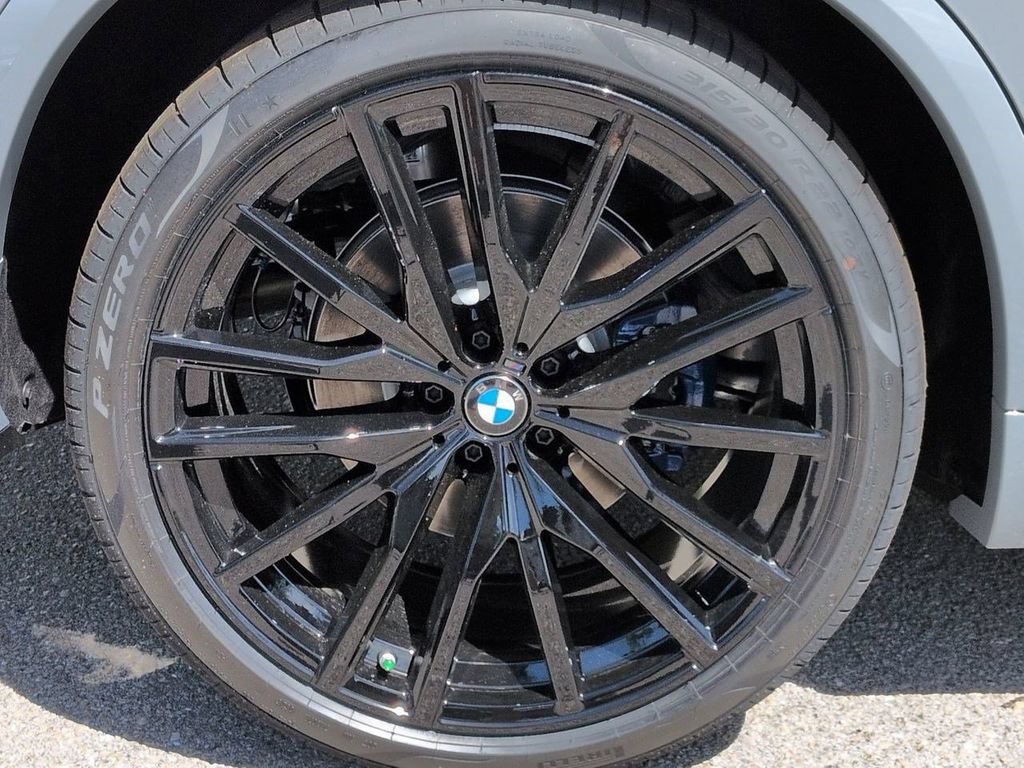 New 2026 BMW X5 xDrive40i w/ Executive Package AWD/4WD image 11