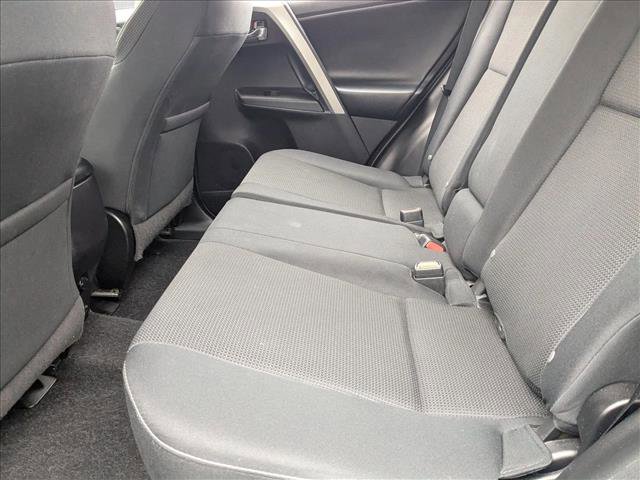 Used 2018 Toyota RAV4 XLE image 17
