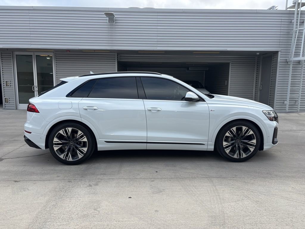 New 2026 Audi Q8 Premium Plus image 4