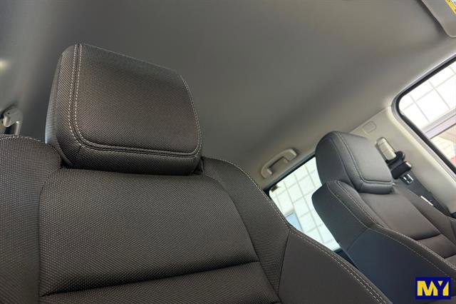 Used 2022 Nissan Frontier SV RWD image 19