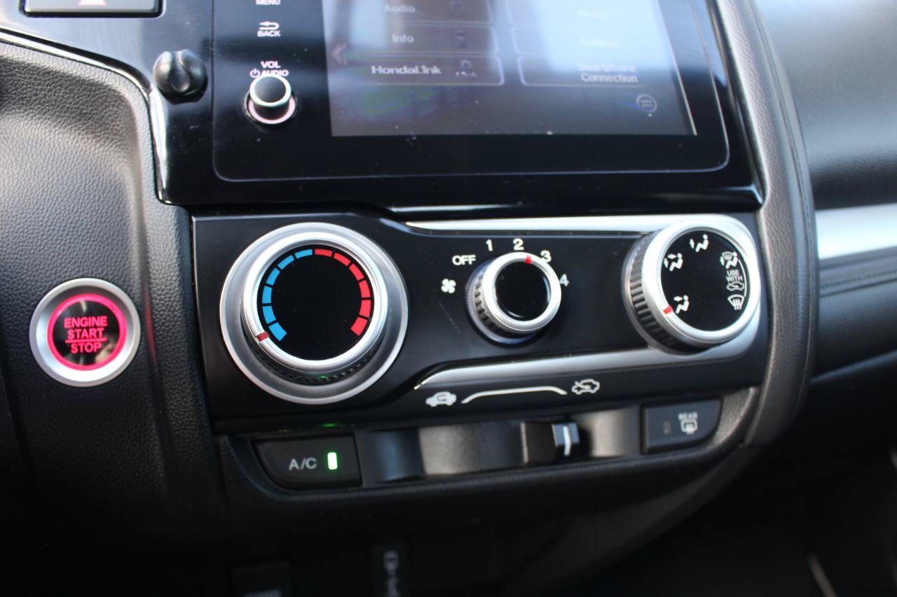 Used 2020 Honda Fit EX image 26