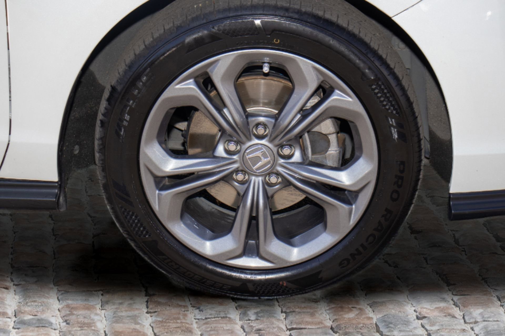 Certified 2024 Honda Accord EX image 38