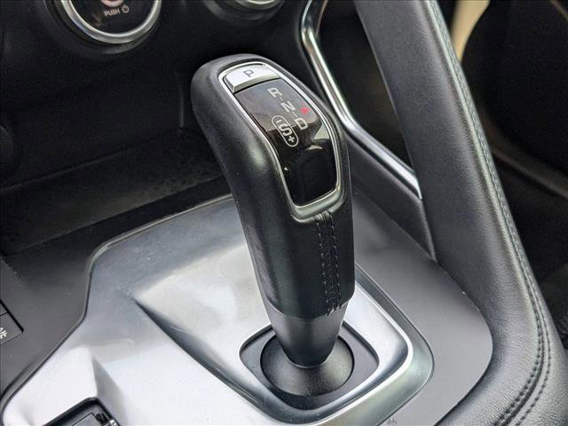 Used 2019 Jaguar E-PACE S image 9