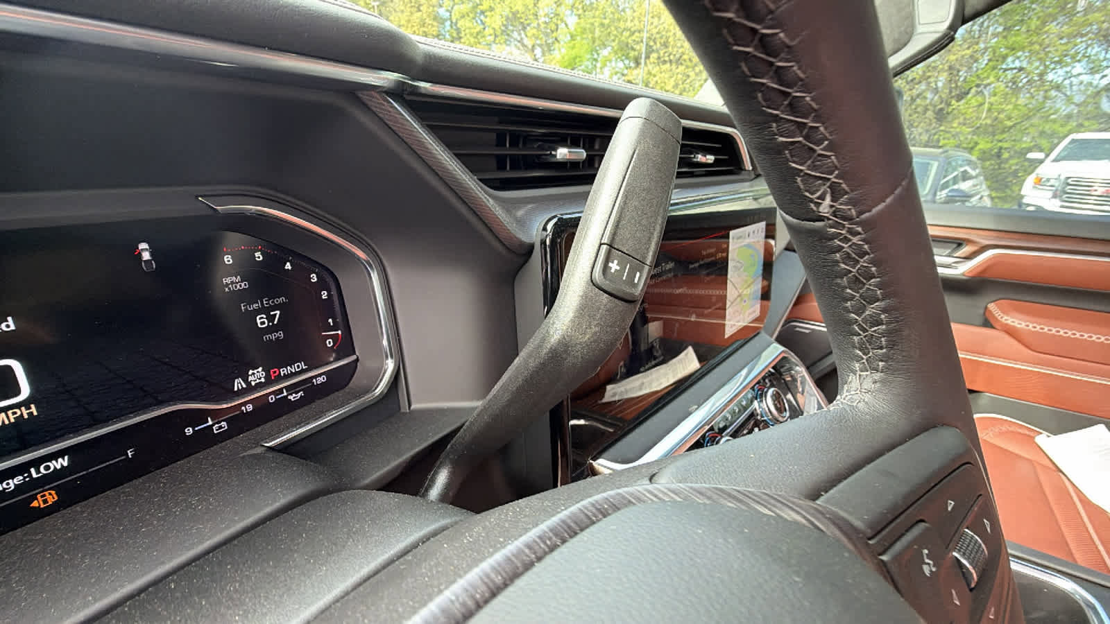 Used 2025 GMC Sierra 3500 Denali Ultimate image 12