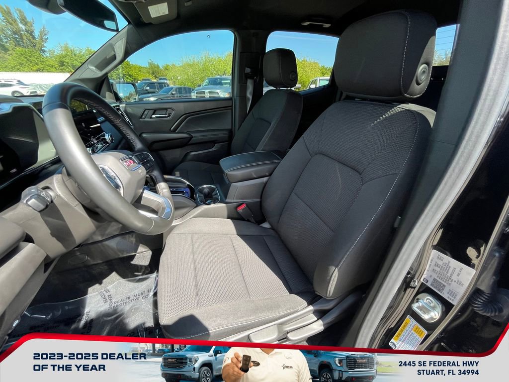 Used 2025 GMC Canyon Elevation w/ Convenience Package image 10