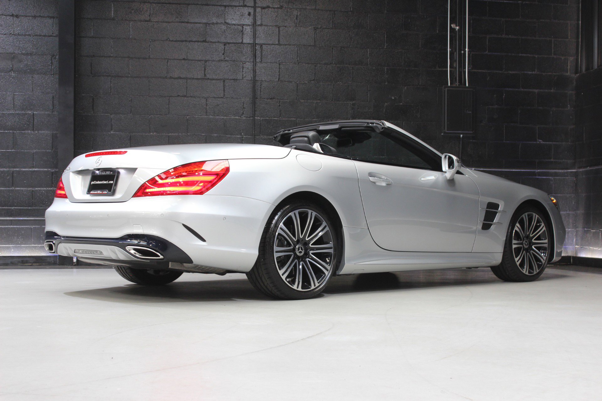 Used 2019 Mercedes-Benz SL 450 SL 450 Driver Assistance w/ Premium Package image 76