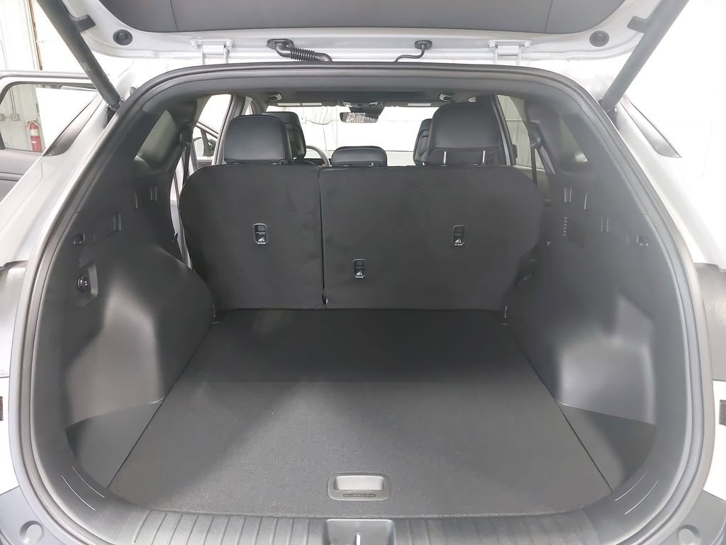 New 2026 Kia Sportage X-Line w/ X-Line Premium Package AWD/4WD image 12