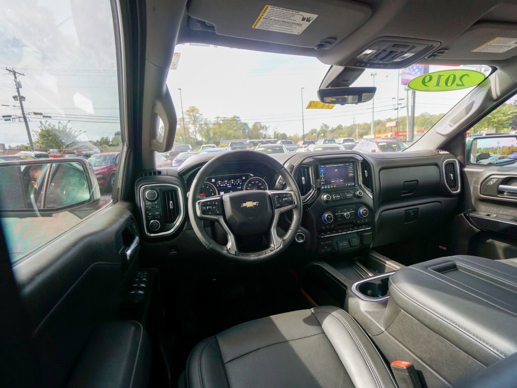 Used 2019 Chevrolet Silverado 1500 LTZ w/ LTZ Premium Package image 19