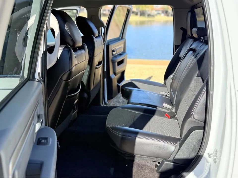 Used 2018 RAM 1500 Lone Star RWD image 4