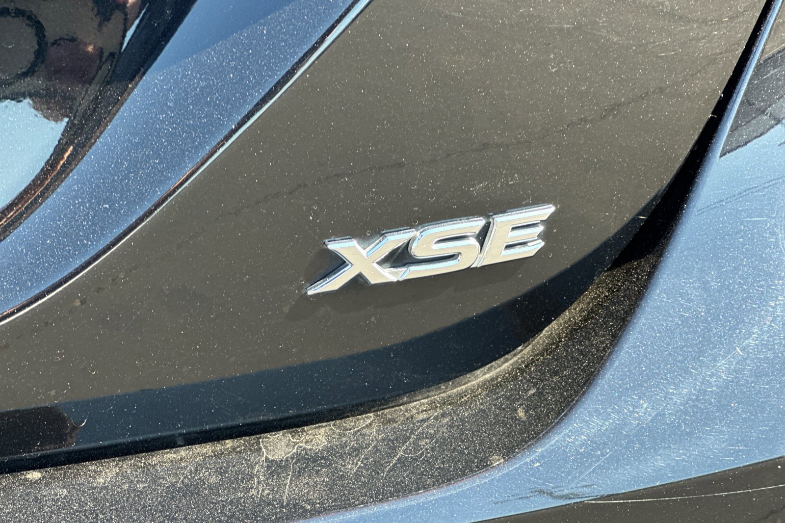 Used 2018 Toyota Camry XSE FWD image 26
