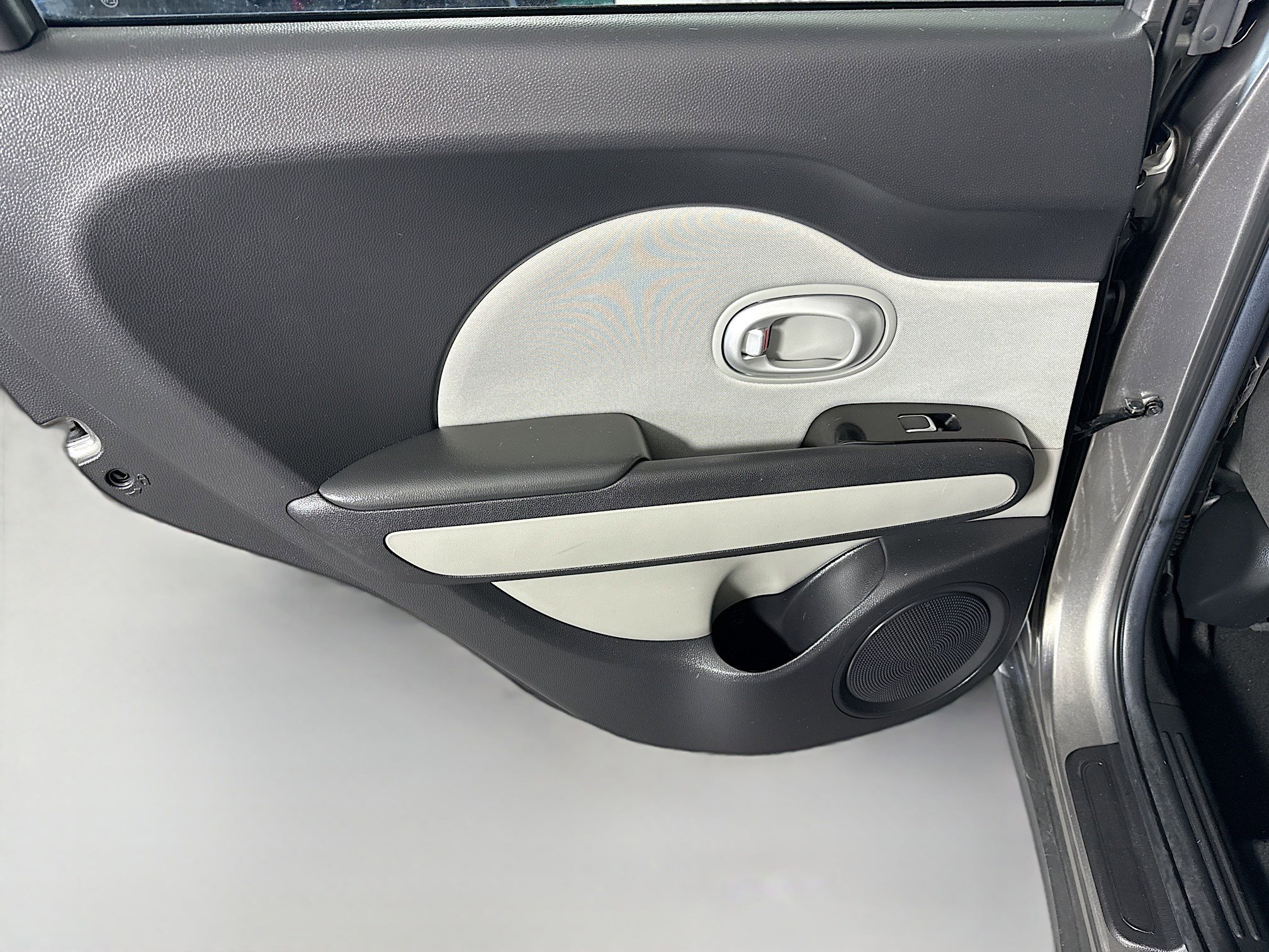 Used 2017 Kia Soul image 24