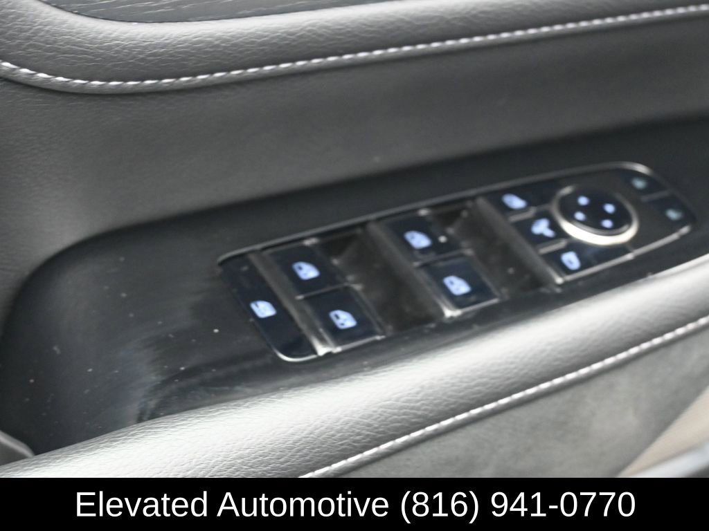 Used 2025 INFINITI QX80 Sensory image 19