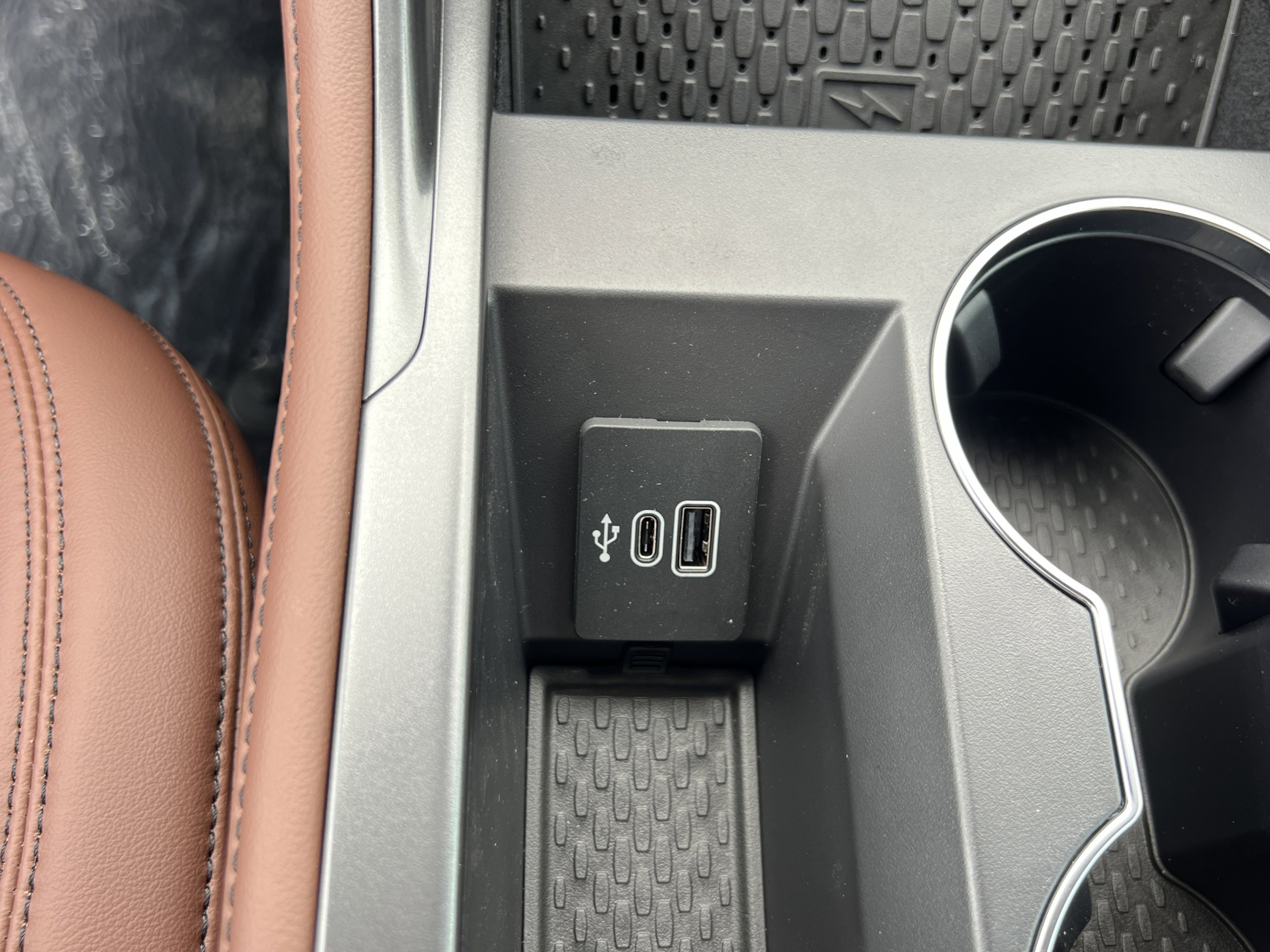 New 2026 Lincoln Nautilus Reserve AWD/4WD image 18