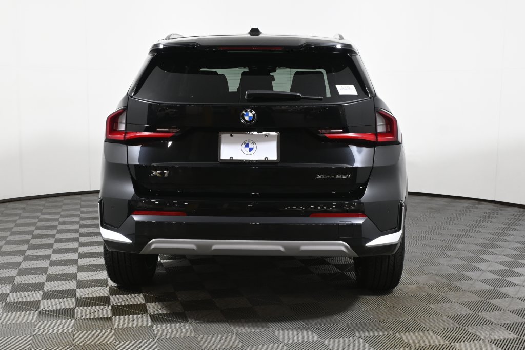 New 2027 BMW X1 xDrive28i AWD/4WD image 6